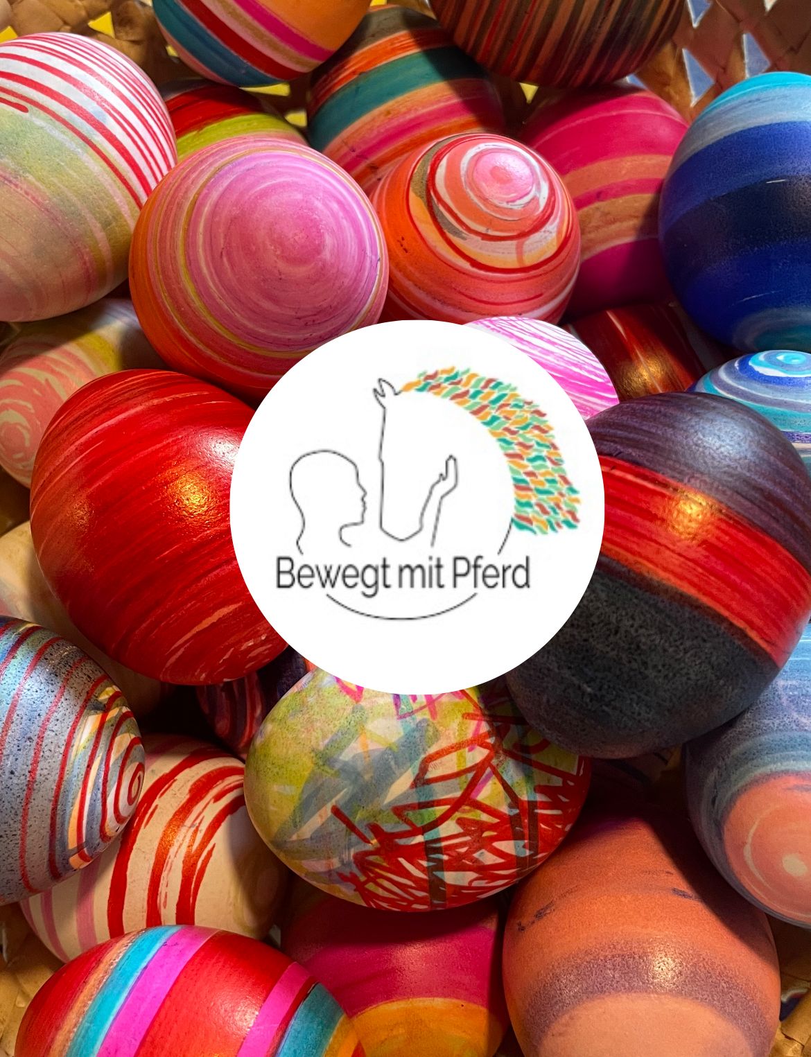 Hopp, Hopp, Eier-Stopp! – Eiersuche zu Pferd